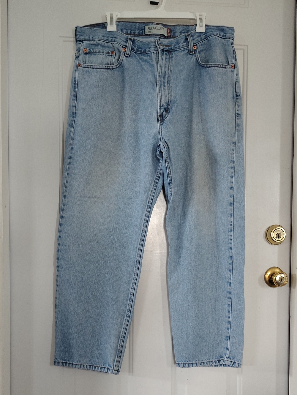Levi's 550 Light Stonewash Blue Relaxed Fit Men's Jeans 40W X 30L